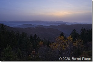 Sonnenuntergang &uuml;ber den Rheintal